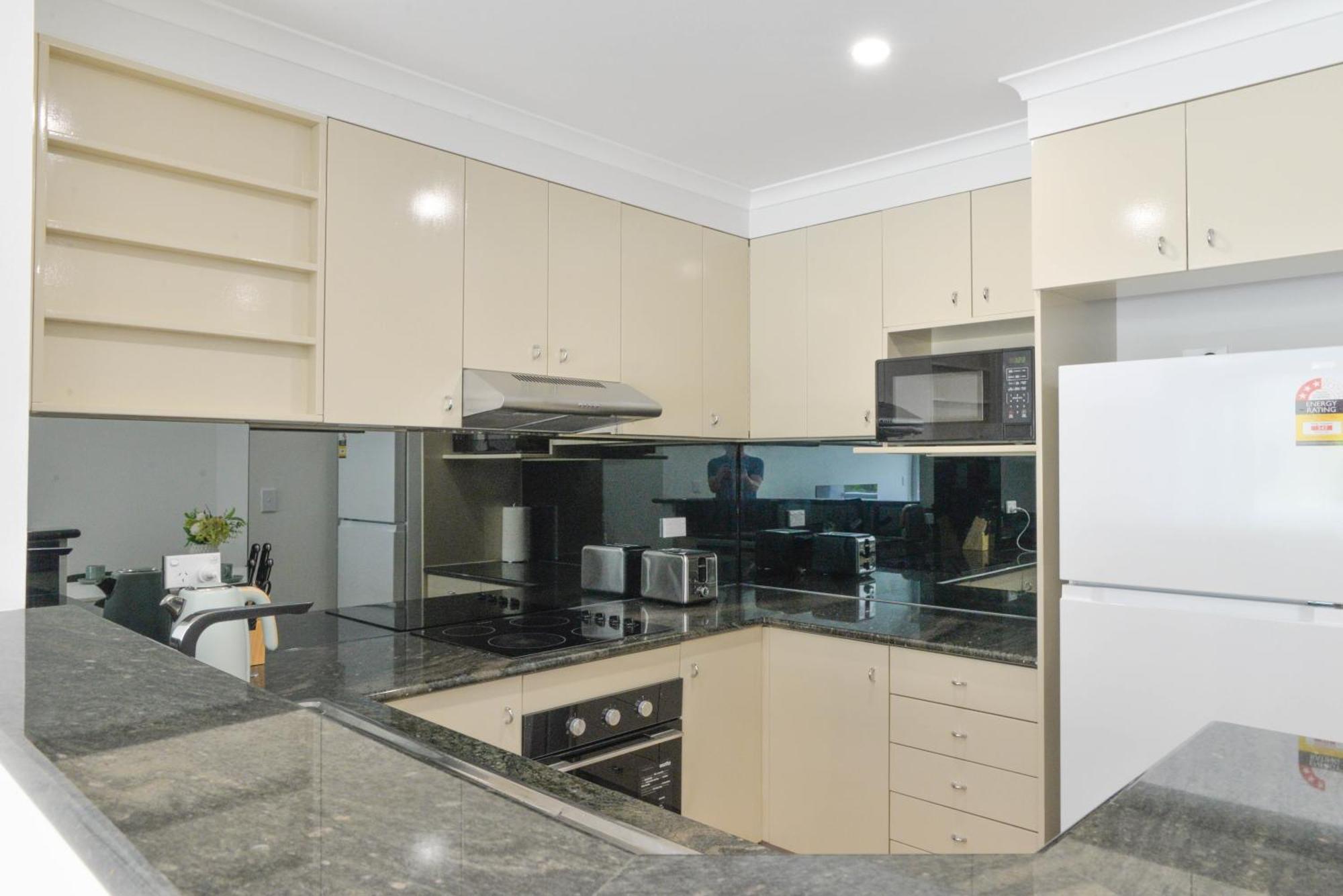 Great Location! Darling Harbour Superb 2Br Apt Сидни Екстериор снимка
